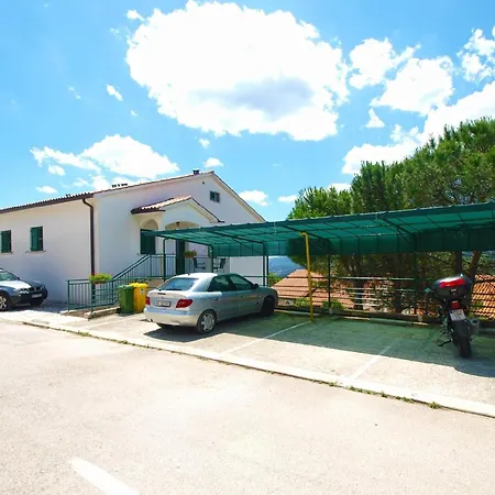 Fuer 2 Personen Ca 27 Qm In Rabac, Istrien Bucht Von Rabac
